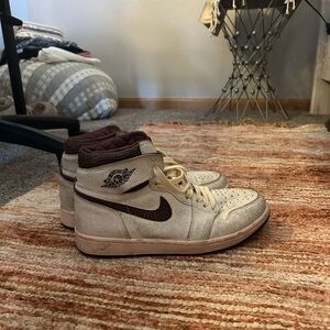 Jordan 1 Retro High OG A Ma Maniére PS
3.0